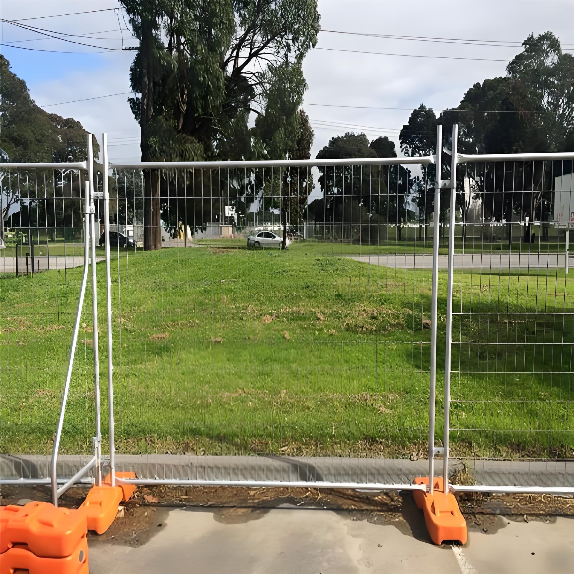 Chain Link Farm Security Temporary Fence